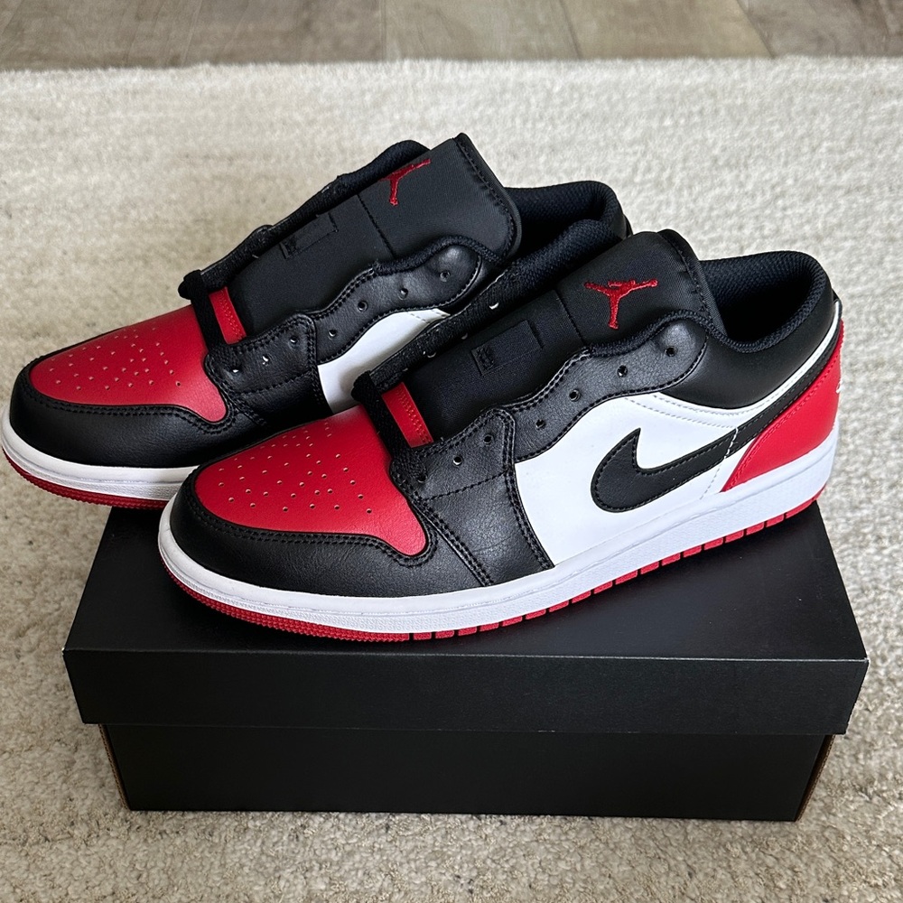 Nike- Air Jordan 1 Lows
